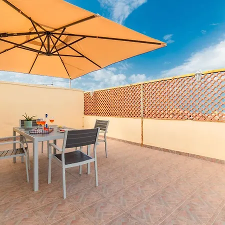 Apartment La Terrazza Di Siracusa - Roomy And Bright Flat *