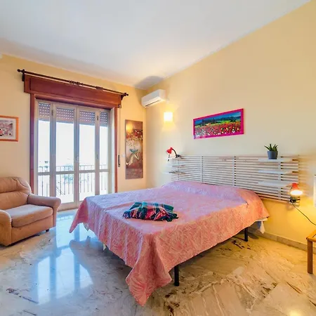Apartment La Terrazza Di Siracusa - Roomy And Bright Flat *
