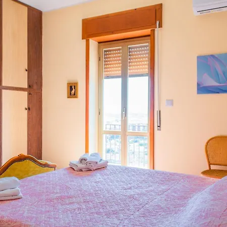Apartment La Terrazza Di Siracusa - Roomy And Bright Flat *