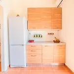 Guesthost - La Terrazza Di Siracusa - Roomy And Bright Flat شقة