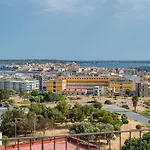 Guesthost - La Terrazza Di Siracusa - Roomy And Bright Flat سيراكوزا