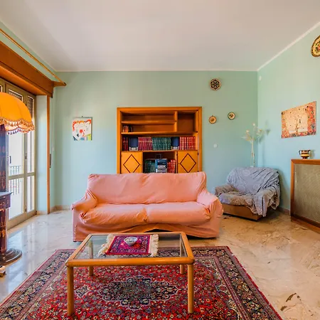 Guesthost - La Terrazza Di Siracusa - Roomy And Bright Flat